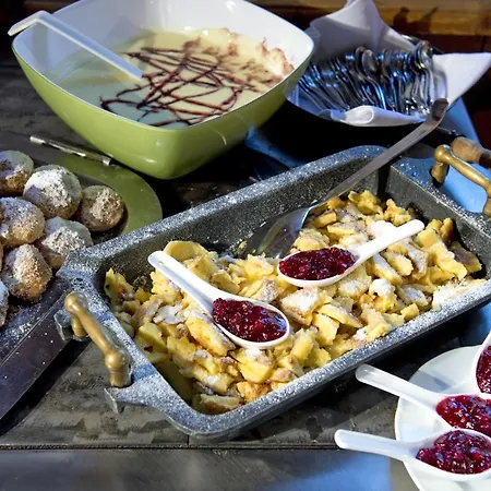 Wiesenegg Hotell