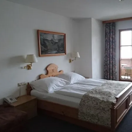 Wiesenegg Hotel 3*