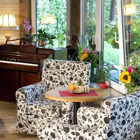 Wiesenegg Hotel 3*